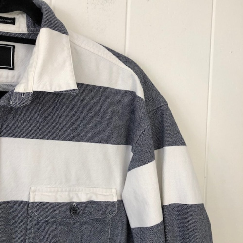 Blank Label Preppy Nautical Button Up Striped Shirt with Front Pockets - Picture 5 of 12